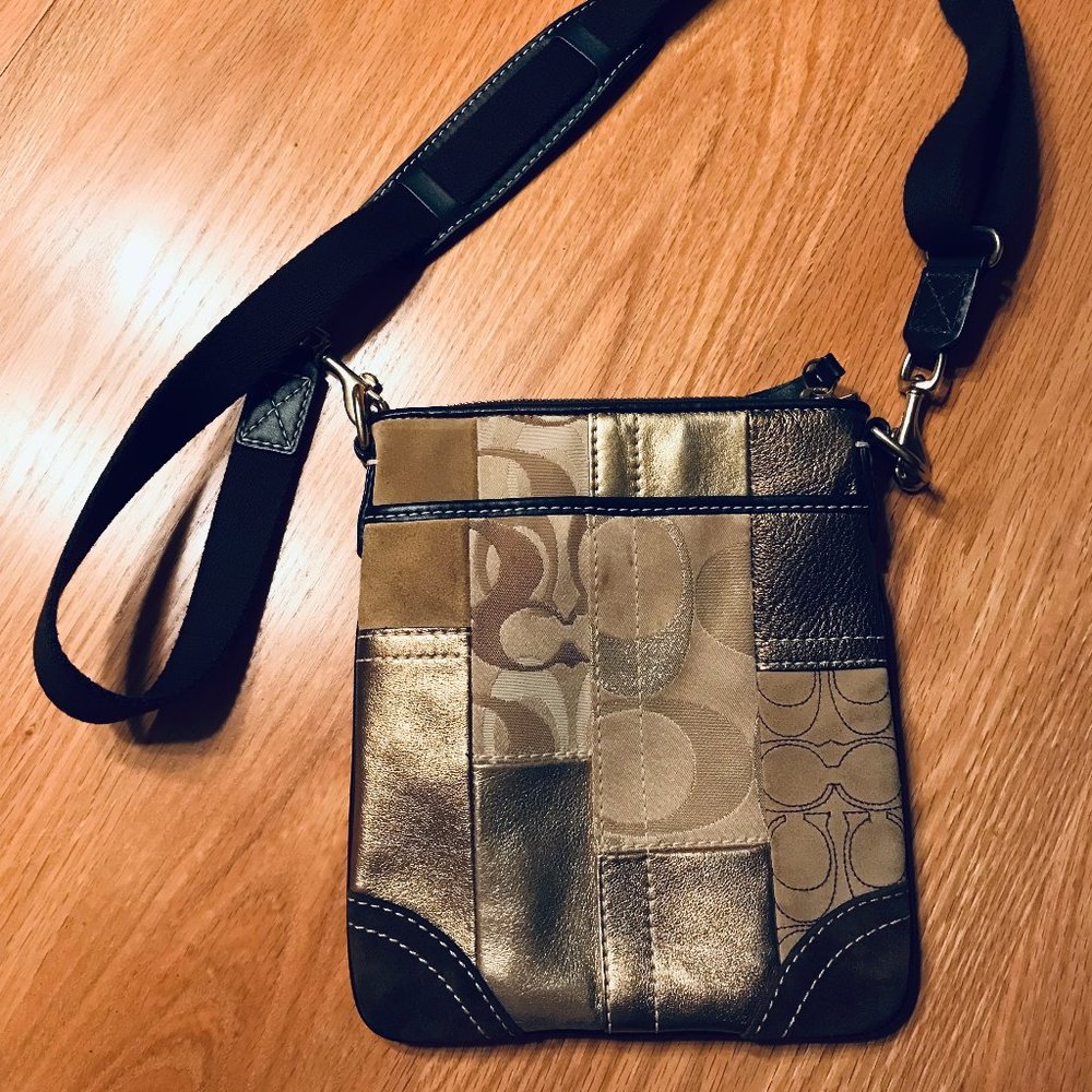 Coach Brown/Tan Crossbody made of leather, suede and the signature "C" jacquard